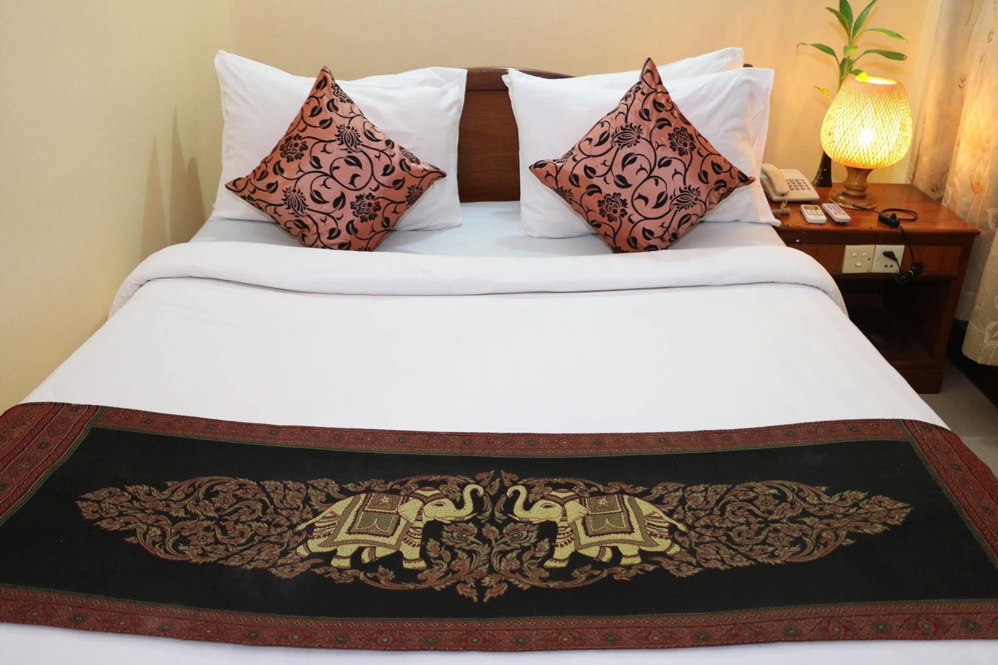 Sok San Street Boutique Otel Siem Reap Dış mekan fotoğraf